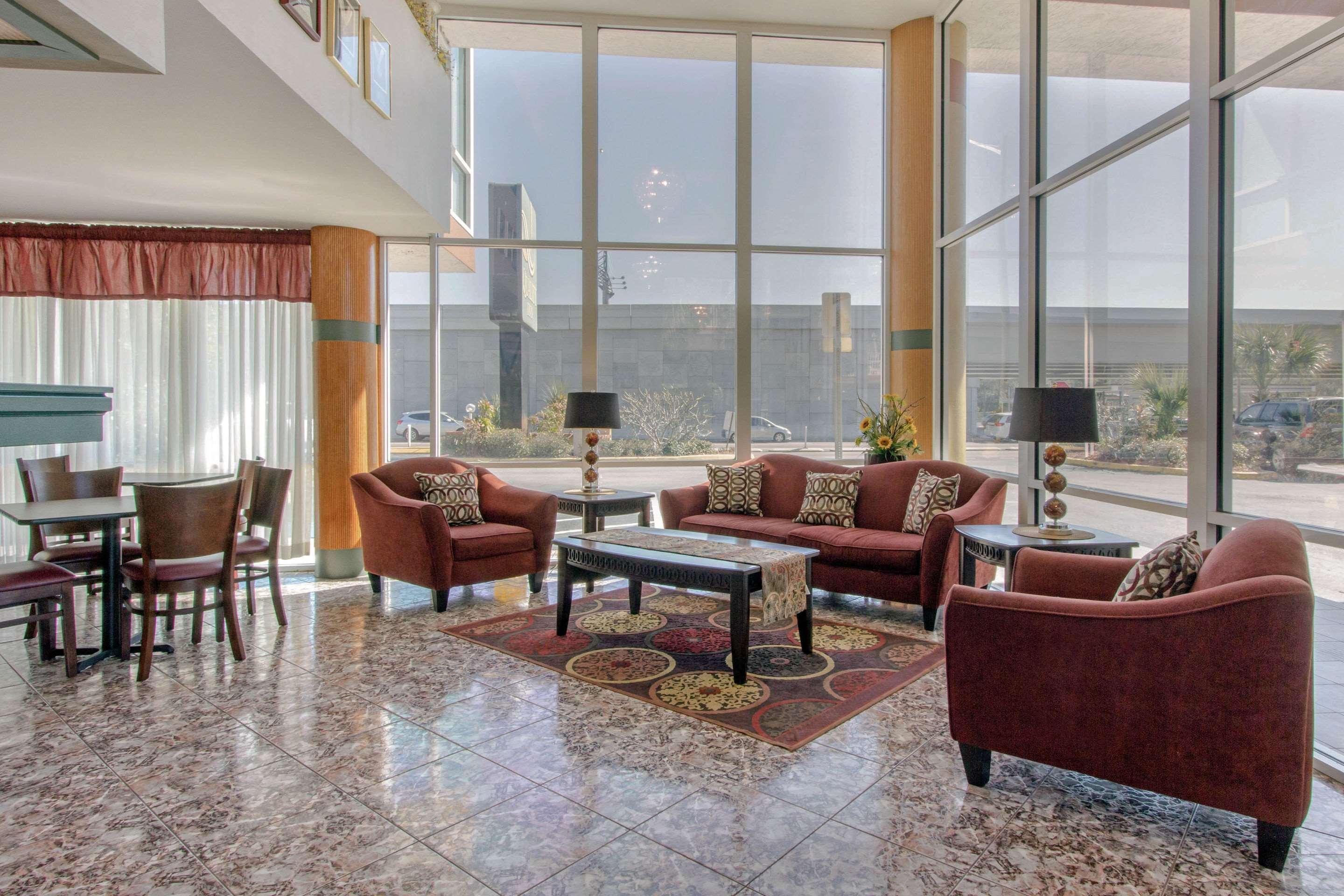 Rodeway Inn Central Clearwater Beach Exterior photo